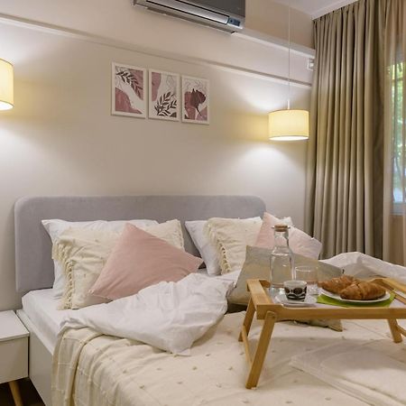 Black Sea Dolphin Apartment Varna Bagian luar foto
