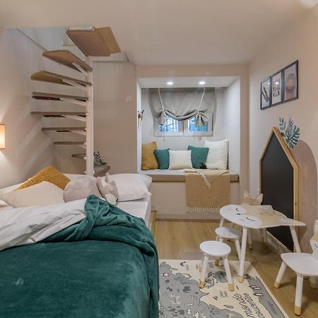 Black Sea Dolphin Apartment Varna Bagian luar foto